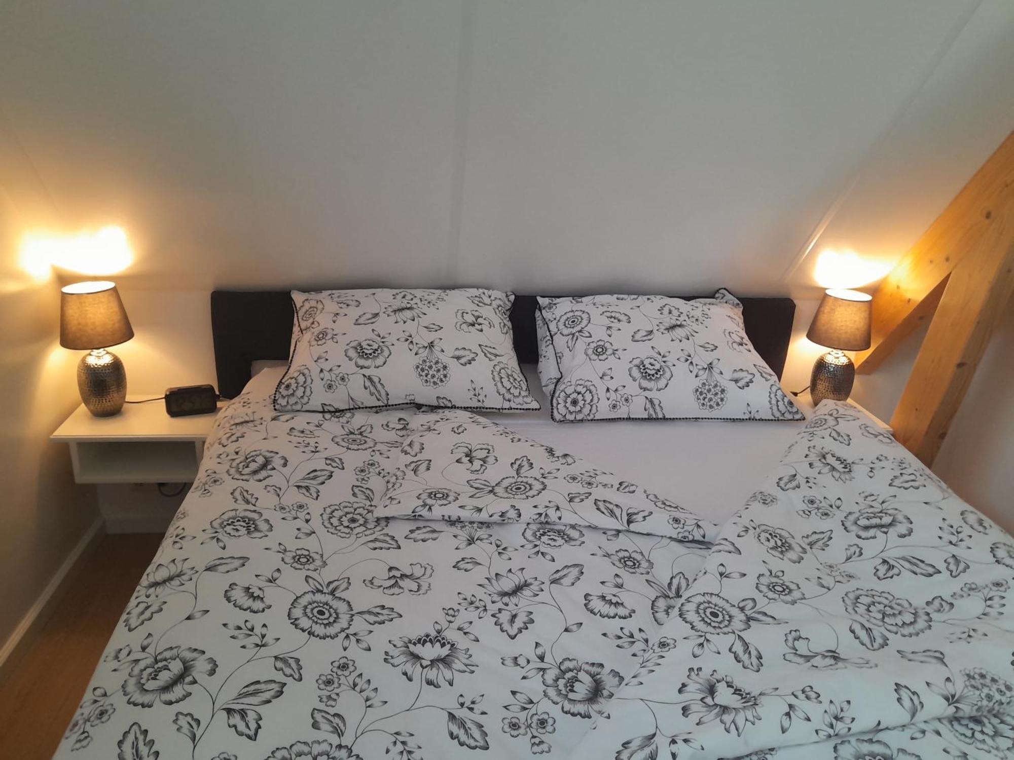 Top Appartement Short Stay In Mooie Omgeving Kortenhoef. Bagian luar foto